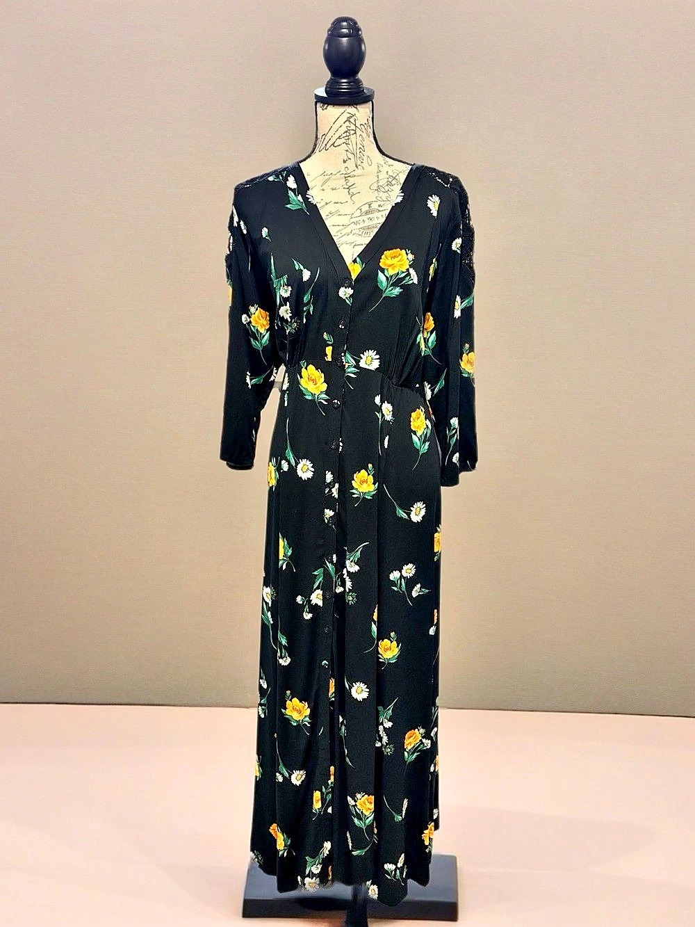 NWT Torrid Black Floral Crochet Challis Maxi Dress Sz 1 WhimsyGoth CottageCore